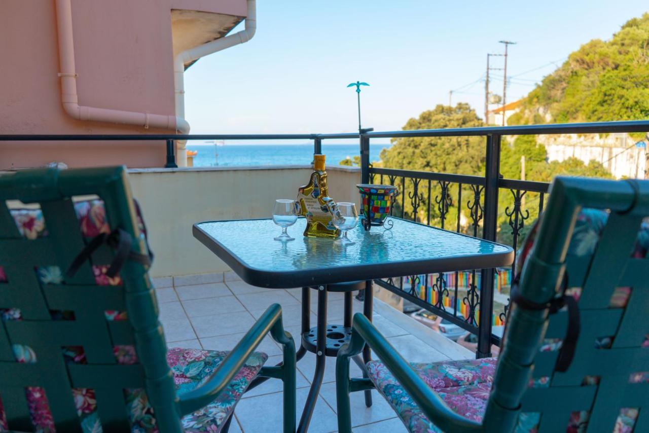 Valsamis Villa Apartments Poros  Екстериор снимка